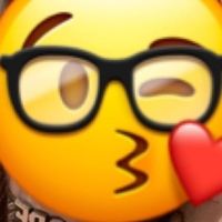 KumBomb Nude