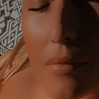 louise-free Nude