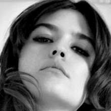 Manon Leloup Nude