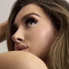 Molly Eskam Nude