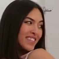 Shanti Tan Nude