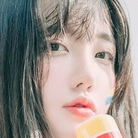 Son Ye Eun Nude