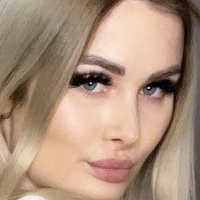 Tivvanni Nude