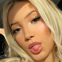 Zayda Steel Nude